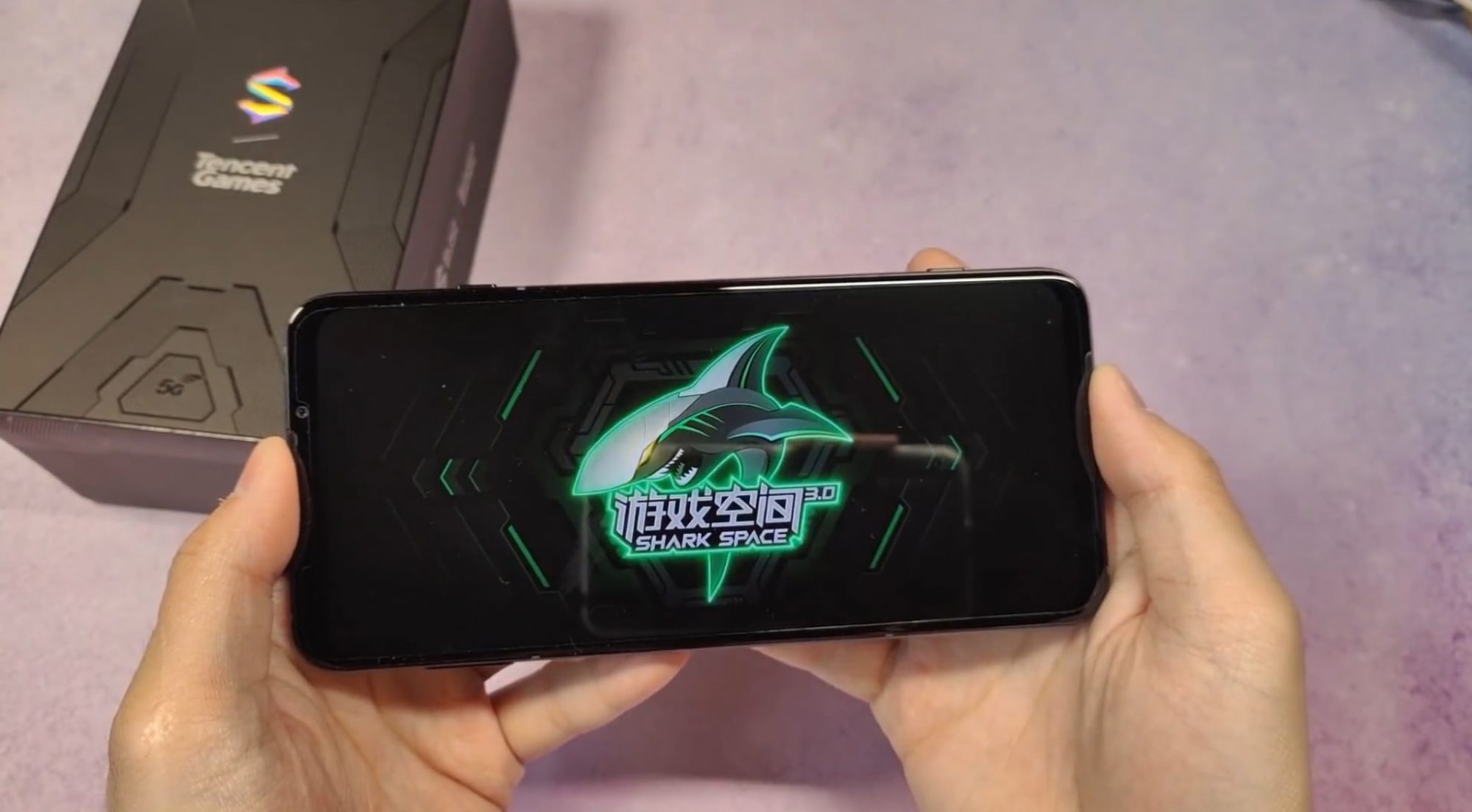 Black shark 3. Unboxing Black Shark 3 Pro. Black Shark 3 Pro в комплекте. Экран Black Shark 3 LCD. Box Xiaomi Black Shark 3.